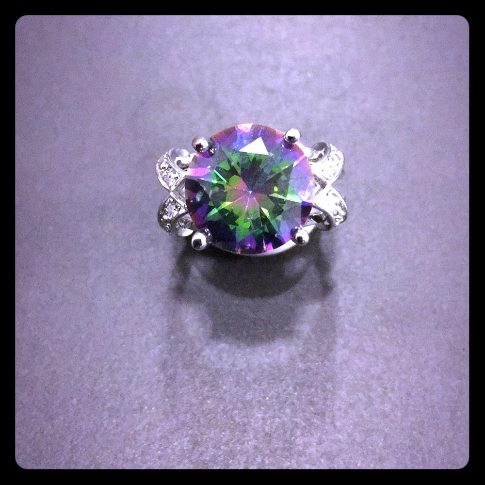 Beautiful Faux Laborite Round Cut Ring Size 6